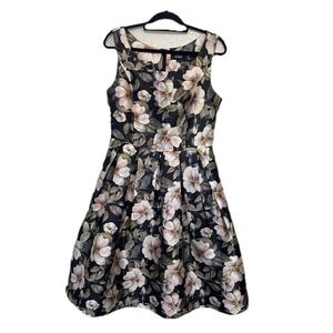 Icône Floral Fir & Flair Swing Dress‎ Women's Large